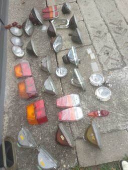 JDE I JEDNOTLIVE Světla na veterány - 2