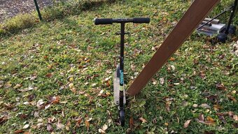 Koloběžka Zn. Cygnus 145 - 2