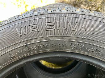 Zimní pneu Nokian 225/60 R17 - 2