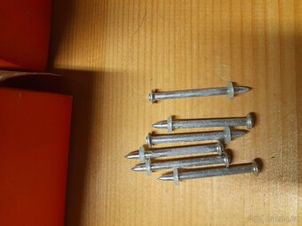 Nastřelovací hřebíky - 2