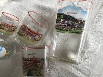 upominkove sklenicka 1958, hrnek buclak - 2