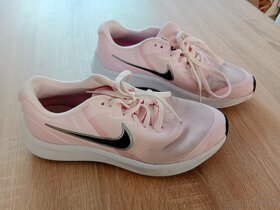 Boty Nike 36,5 dívčí - 2