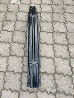 Zadní výstuha - 2