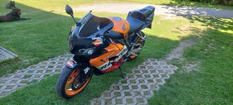 Honda CBR 1000RR Fireblade - 2