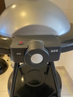 Zahradní elektrický gril AEG - 2
