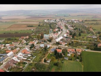Prodám stavební pozemek v Ratajích 1126m2 - 2