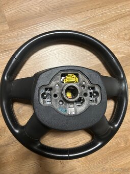 Čtyřramenný Volant Audi - 2
