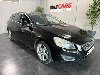 Volvo V60 2,4 D5 205HP 4X4 AUTOMAT - 2