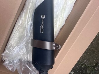 Husqvarna 701 Svartpilen - koncovka výfuku - 2