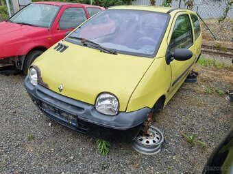 RENAULT TWINGO - 2