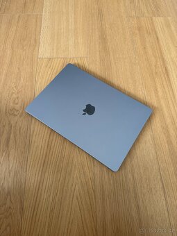 ZÁNOVNÍ APPLE MACBOOK AIR 15” M3/256GB/8GB/BATERIE 100% - 2
