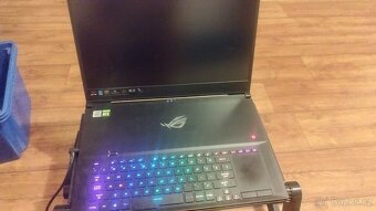 ASUS ROG Zephyrus S17, černá - 2