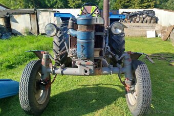 Prodám traktor Zetor 4011 - 2