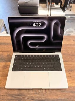 MacBook Pro / M2 Pro / 16giga - 2