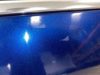 Pravé zadní dveře modrá LF5Q Škoda Superb 2 sedan 2013 - 2