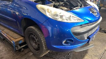 Peugeot 206+ - 2