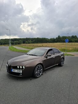Alfa Romeo 159 - 2