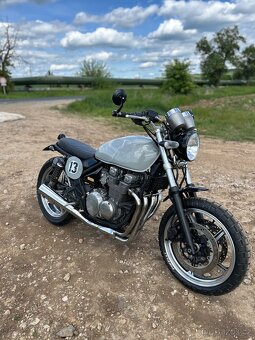 Scrambler Kawasaki Zephyr 550 - 2