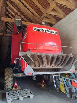 Sklízecí mlátička Massey Ferguson (AGCO) - 2