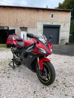 Yamaha R1 RN09 2002 - 2