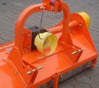 Mulčovač za traktor - 2