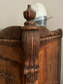 Starožitná skříň - velmi pěkná a zachovalá - 2