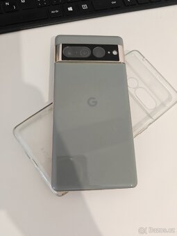 Google Pixel 7 Pro Hazel top stav - 2