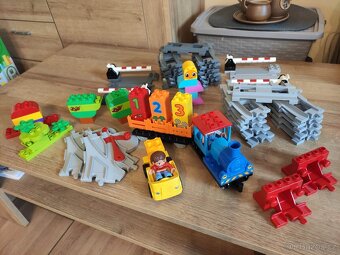 Lego Duplo Parní vláček 10874 + bonus - 2