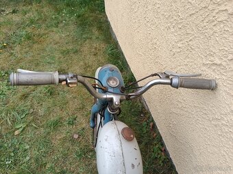 Stadion S22 - s původní kartičkou. - 2