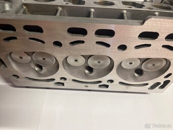 hlava motoru 1.2 6v - 2