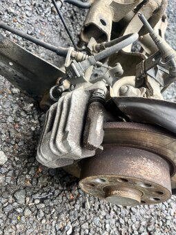 Zadní náprava audi a3 8p - 2