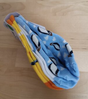 NOVÉ ponožky 3 PACK velikost 19/22 - 2