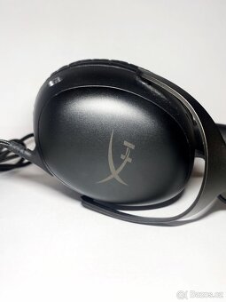 Sluchátka HyperX Cloud III - 2