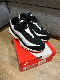 Nike Airmax 95 Essential 45 - 2