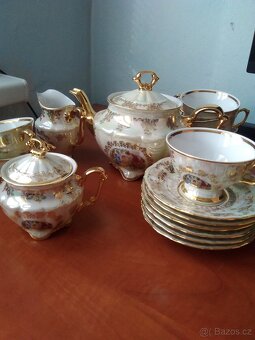 Prodám soupravu Mánes 4 800 Kč - 2