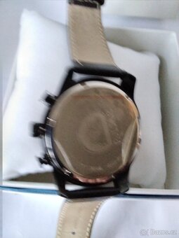 Prodám Hodinky - 2