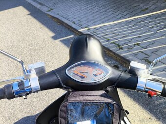 Skútr Racceway Century - 2