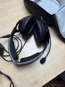 Bose a30 letecká sluchátka - 2