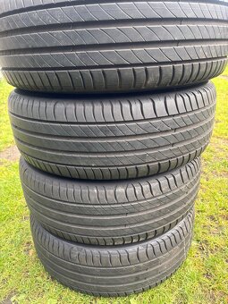 5x112R16 originál Škoda Octavia III letní komplet 205/55R16 - 2