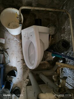 Závěsná WC - 2