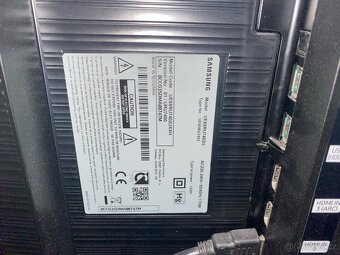 Televize Samsung UE65RU7402 - 2