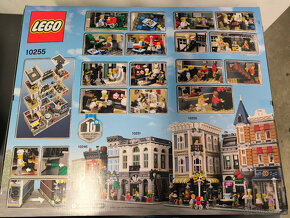 LEGO 10255 Shromáždění na náměstí- nové - 2
