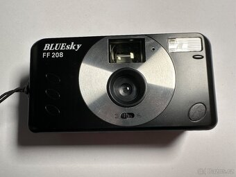Zánovní fotoaparát Bluesky ff208 - 2
