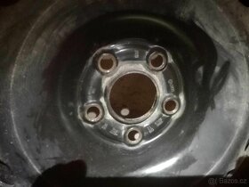 Prodám originální disk 5x100 R16 ET42 pasují , VW, Škoda,at - 2