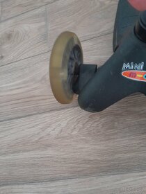 Micro mini koloběžka - 2