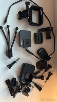 GOPRO HERO7 silver + prislusenství + 64gb karta - 2