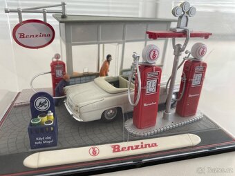 Abrex Škoda Felicia 1:43 Benzina - 2