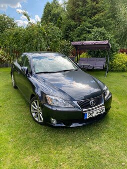 Lexus IS250 2.5i 153kW - 2