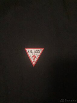 Černé triko Guess - 2