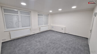 Prostory pro obchody, služby, kancelář, 37 m2, k pronájmu - 2